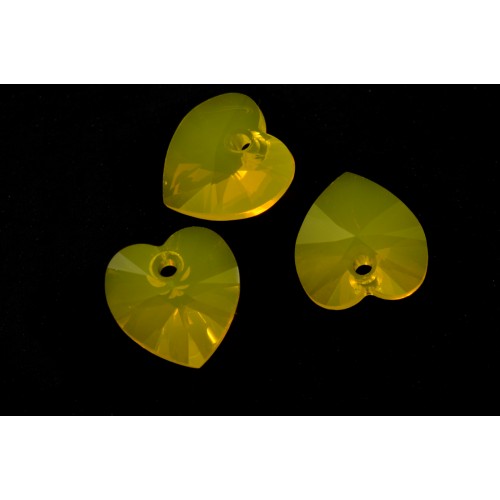 Pendentif Swarovski (6202/6228) coeur xilion 10mm jaune opal